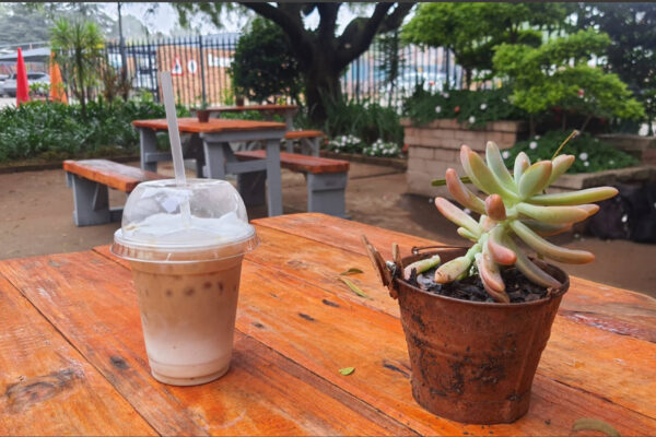 image_gallery_beleef_florries_iced_coffee